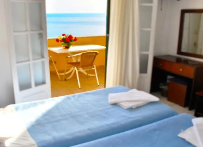 Beautiful Maria With Amazing Pool - Agios Gordios Apartament *